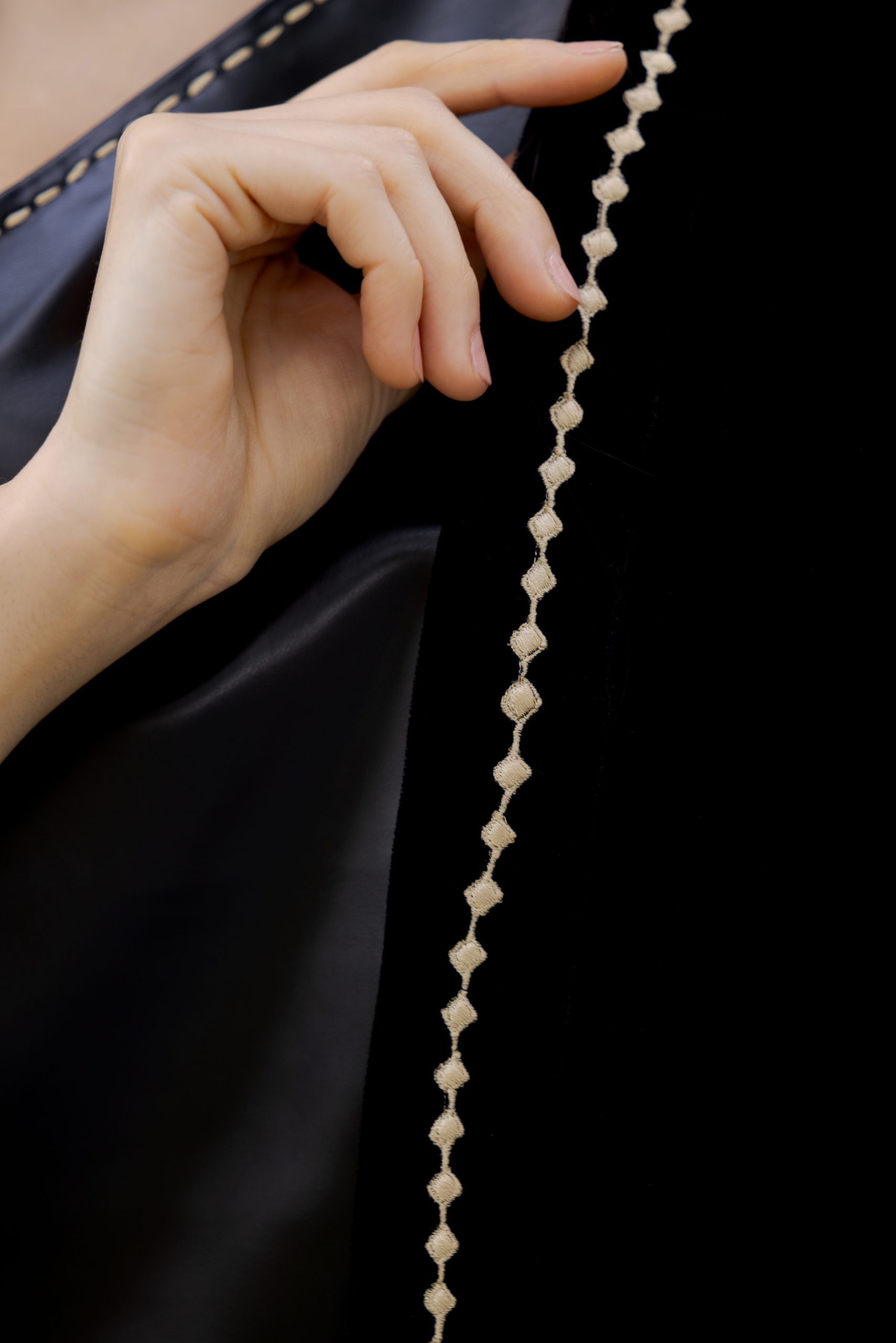 Midnight Threads - Image 4